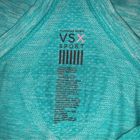 Victoria’s Secret Sport Tank Top Size Small Blue Teal Seamless Racerback Workout - Picture 6 of 6